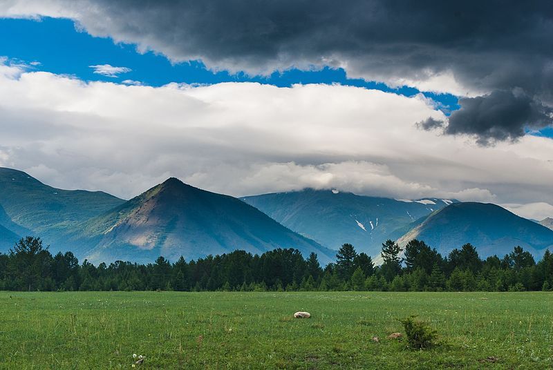 File:Baikal 140701 0264.jpg