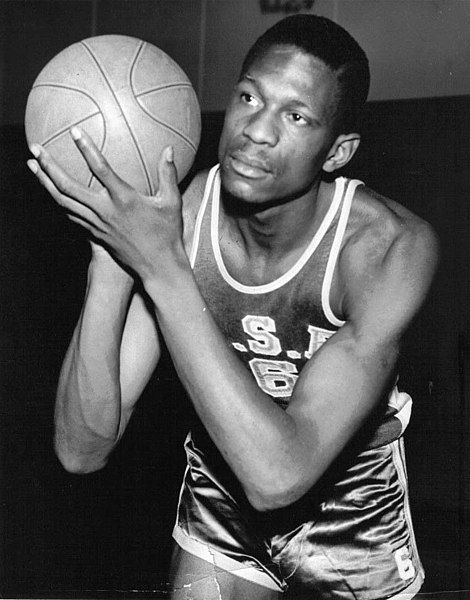 File:Bill russell usf.jpg