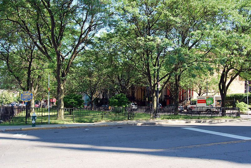 File:Bleecker Park 2011.jpg