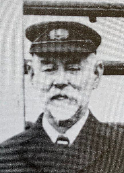 File:Captain James Lowe.jpg