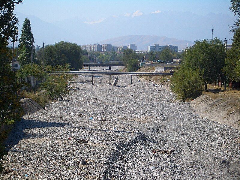 File:E8091-Bishkek-Alamedin-River.jpg