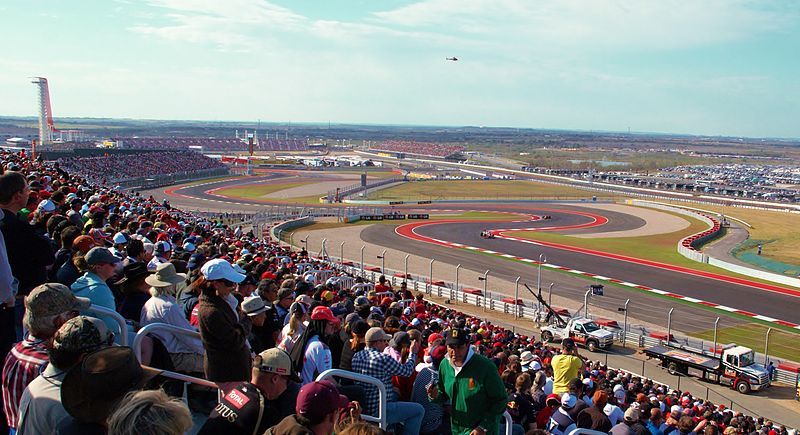 File:F1-usgp-2012-crowds-austin-texas.jpg