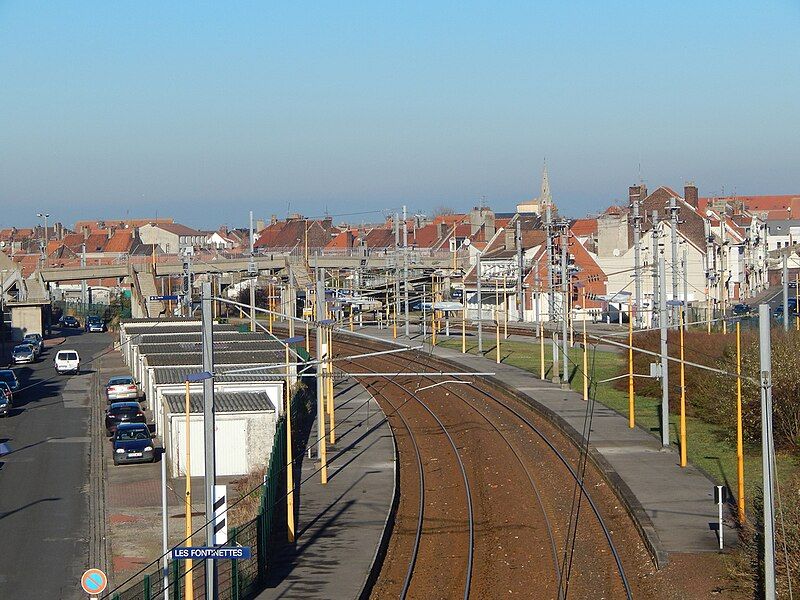 File:Gare des Fontinettes.jpg