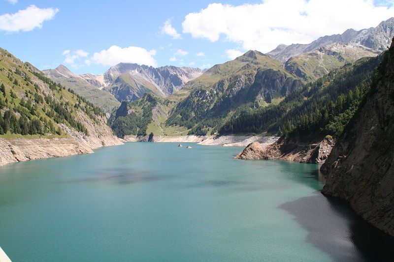 File:Luzzone Lago.jpg