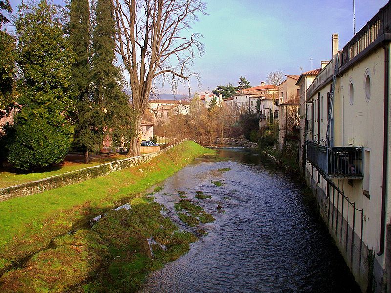 File:Pieve Soligo river.JPG