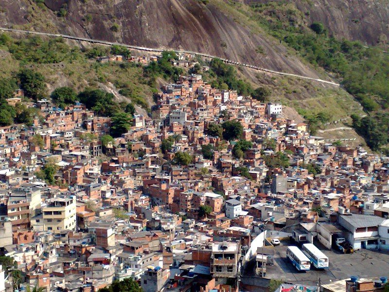 File:Rocinha Favela.jpg