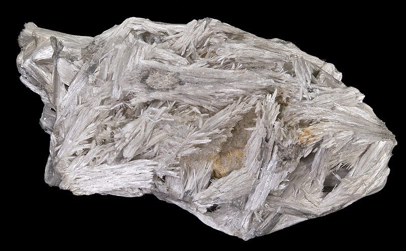 File:Tremolite Campolungo.jpg