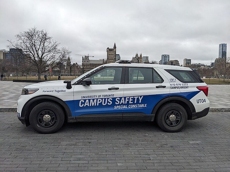 File:UofTCampusSafetyVehicle.jpg