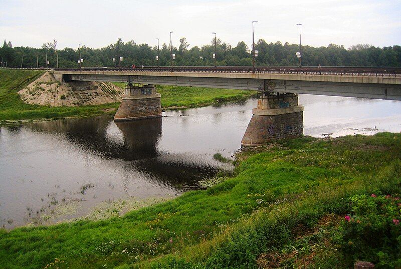 File:Ямбург 0027.jpg