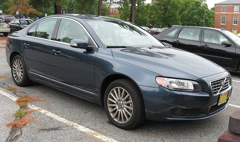 File:07-Volvo-S80-3.2.jpg