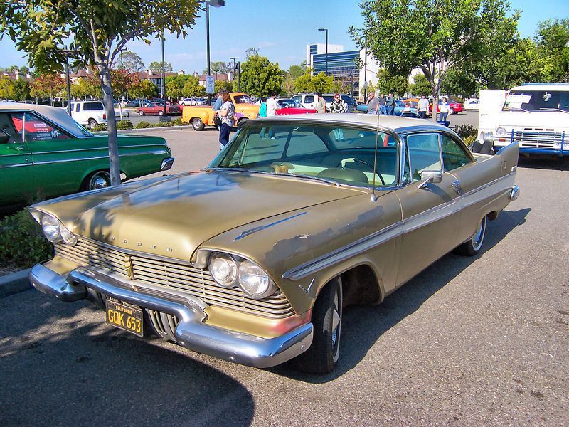 File:1957 Plymouth Belvedere.jpg