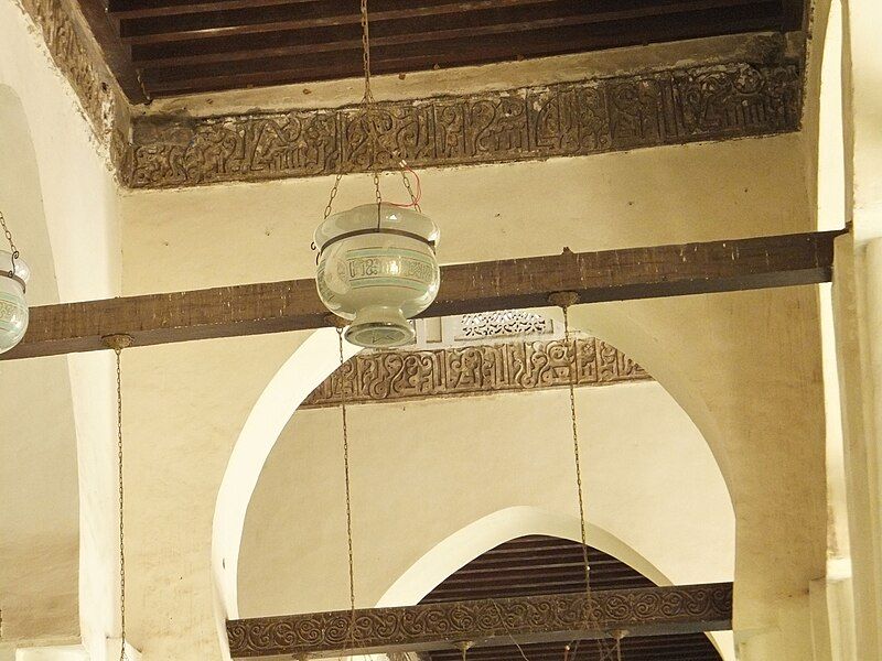 File:Al-Hakim Mosque DSCF4630.jpg