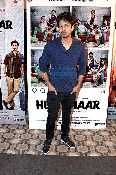 File:Cast-of-Hum-Chaar-snapped-during-interviews-at-Sun-and-Sand-hotel-in-Juhu-4.jpg