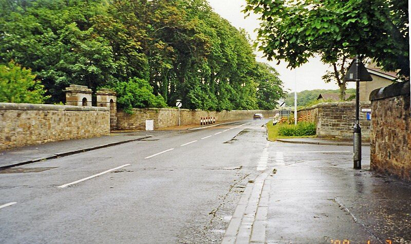 File:Elie geograph-3455078-by-Ben-Brooksbank.jpg