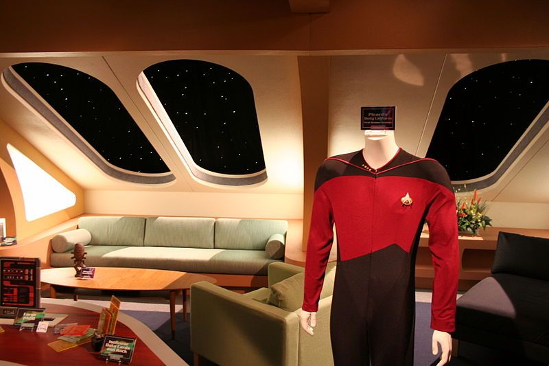 File:Enterprise-D crew quarters.jpg