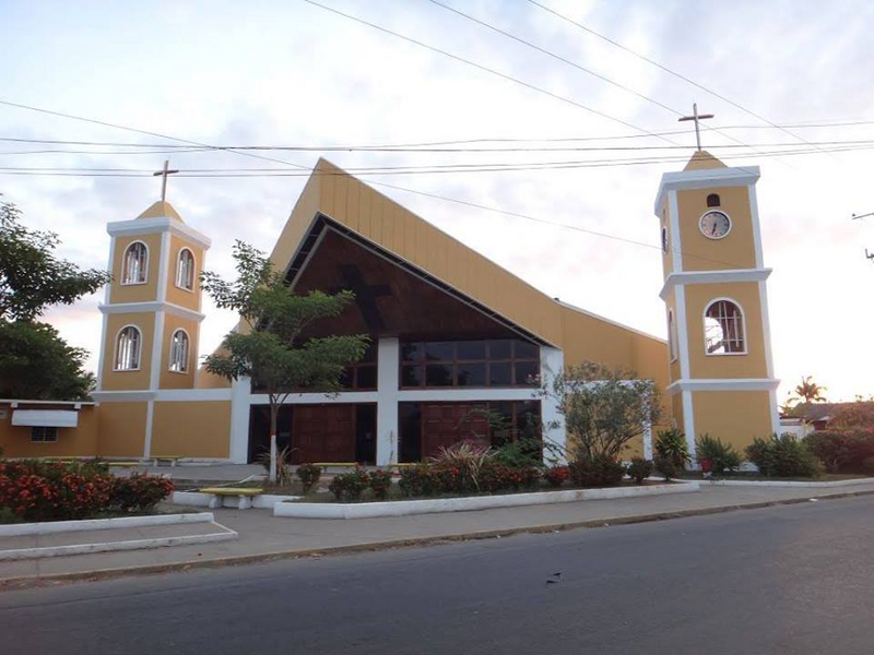 File:IglesiacatedralnuestraseñoradelcarmenGuasdualitoapureVenezuela.png