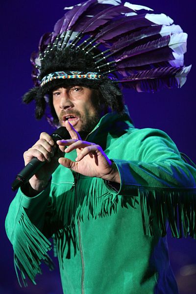 File:Jamiroquai 2.jpg