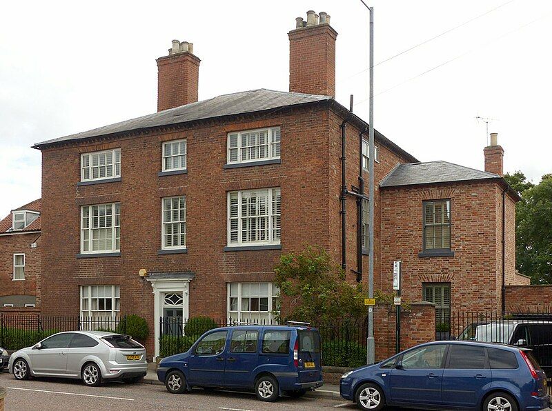 File:Kelham House, Southwell.jpg