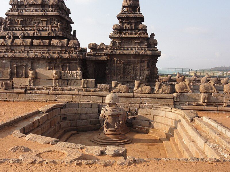 File:Mahabalipuram Temple, India.JPG