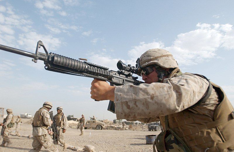 File:Marine-with-FN-M16A4-and-ACOG.jpg