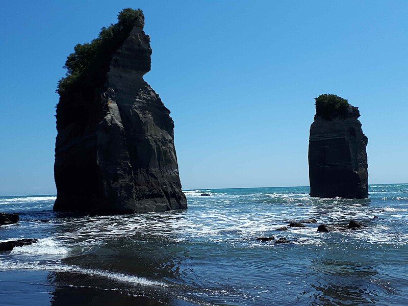 File:Mokau beach 19.jpg