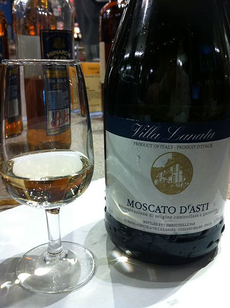 File:Moscato d'asti 2.jpg