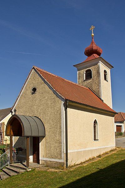 File:Ortskapelle Rothweinsdorf.jpg