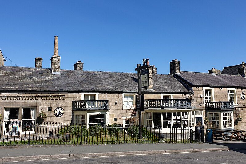 File:Cheshire Cheese, Buxton.jpg