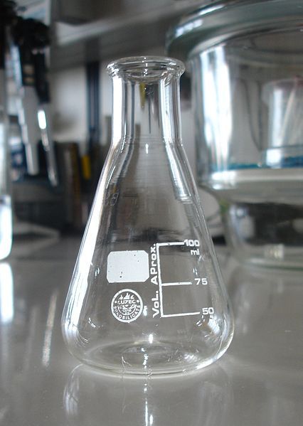 File:Erlenmeyer flask.jpg