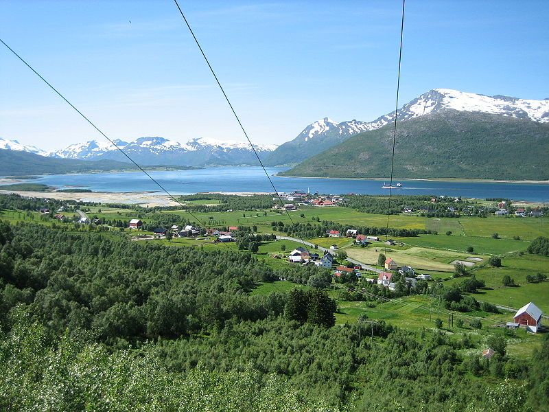 File:Fjelldal bovan.JPG