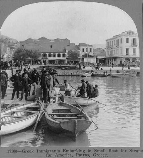 File:Greeks-immigrating-to-USA-1910.jpeg