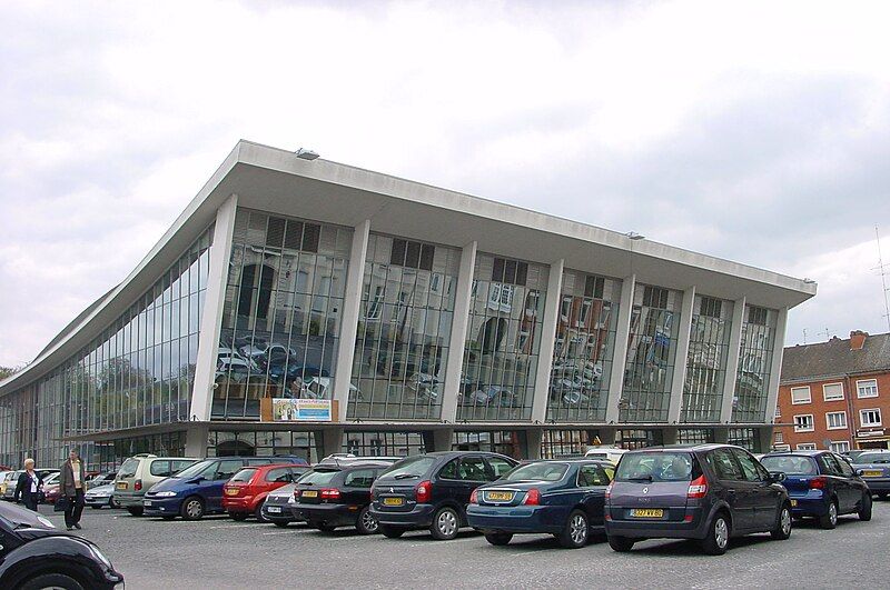 File:Marché couvert Cambrai.JPG