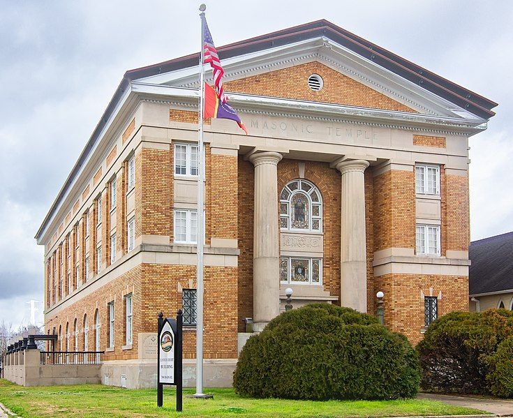 File:Masonic Temple-Hattiesburg MS.jpg