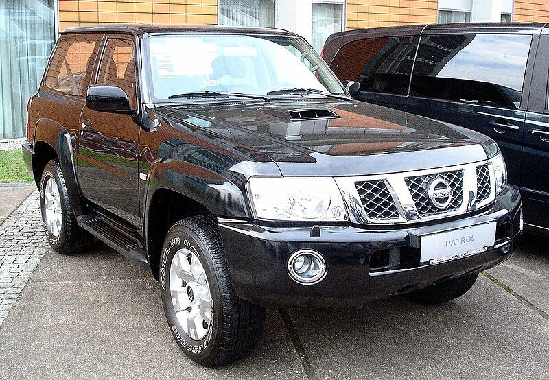 File:Nissan Patrol.jpg