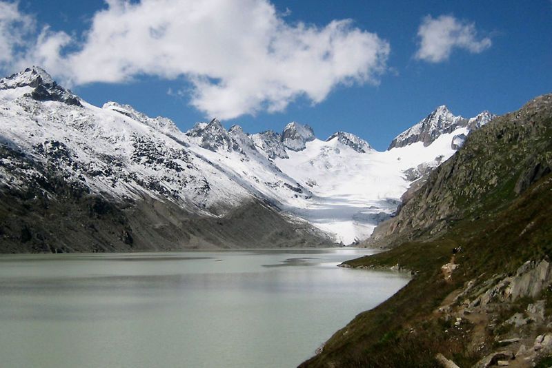 File:Oberaargletscher Oberaarsee.jpg