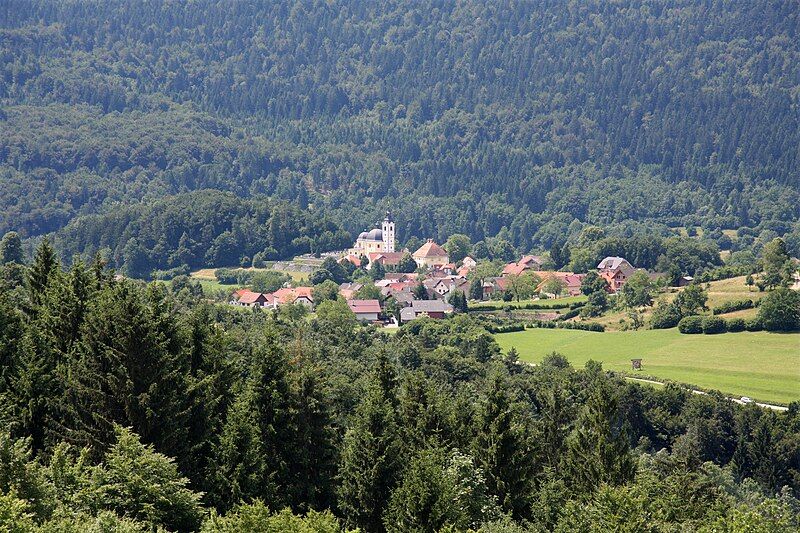 File:Preserje, Brezovica.jpg