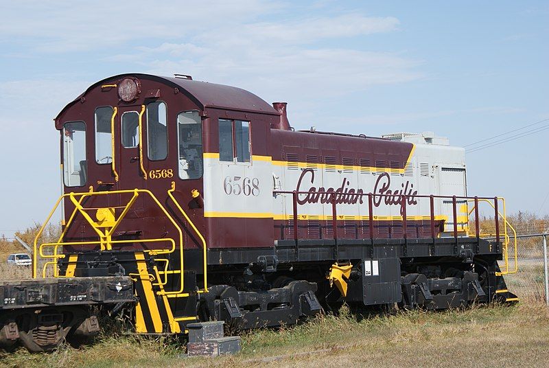 File:S3-DieselElectricLocomotive-SRM.jpg