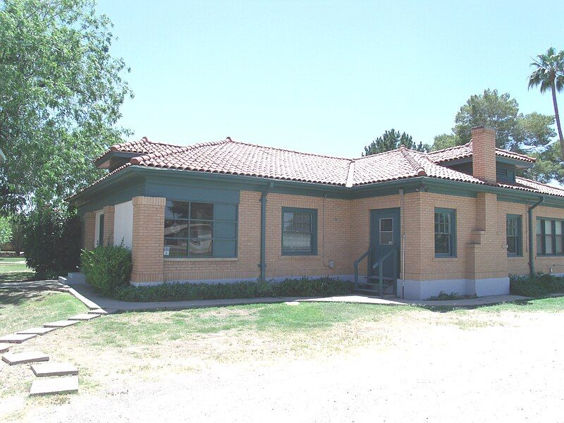 File:Tempe-D.J. Frankenberg House-1915.jpg