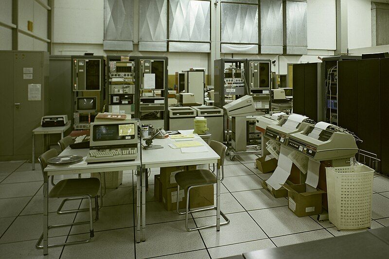 File:UA6 computer room.jpg