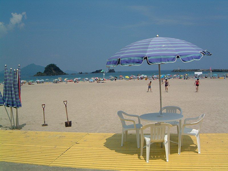 File:Wada beach 1.JPG