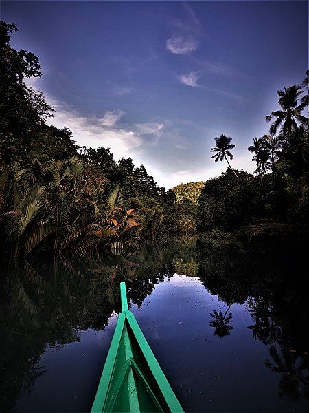 File:Bojo River, Cebu.jpg