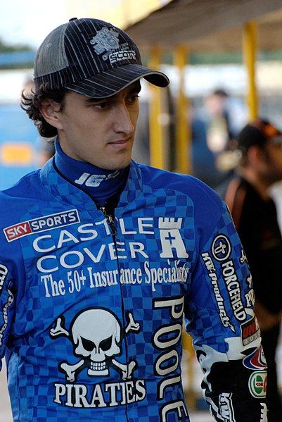 File:Chris Holder.jpg