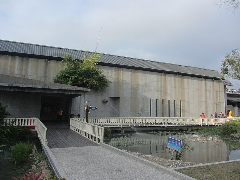 File:Miaoli Pottery Museum.JPG