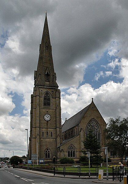 File:St Lukes, Heywood.jpg