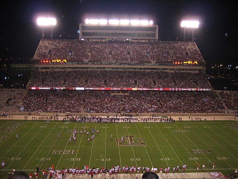 File:Texas aggies game2.jpg