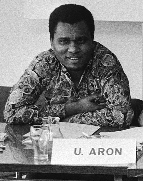 File:Ulrich Aron (1979).jpg