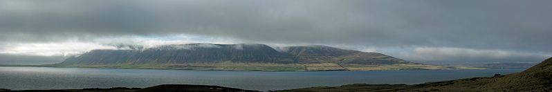 File:2008-05-15 01 Hvalfjörður.jpg