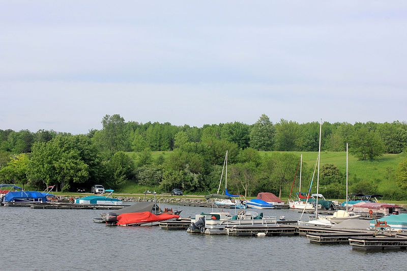 File:Gfp-ohio-buck-creek-state-park-marina.jpg