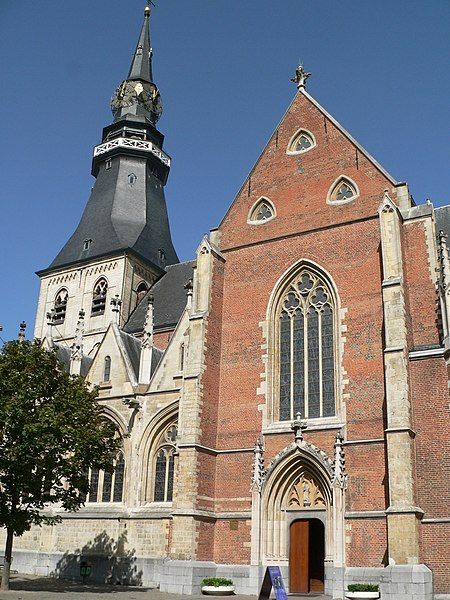 File:Hasselt-St-Quintinus-Kathedrale-Westturm-20060906.JPG