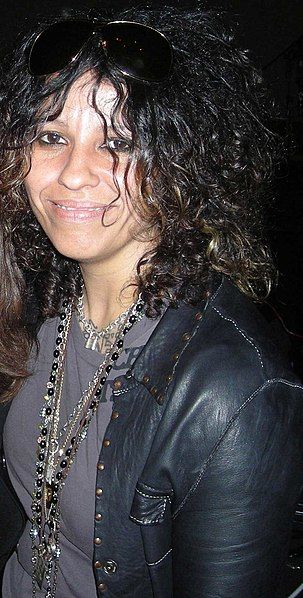 File:Linda Perry.jpg